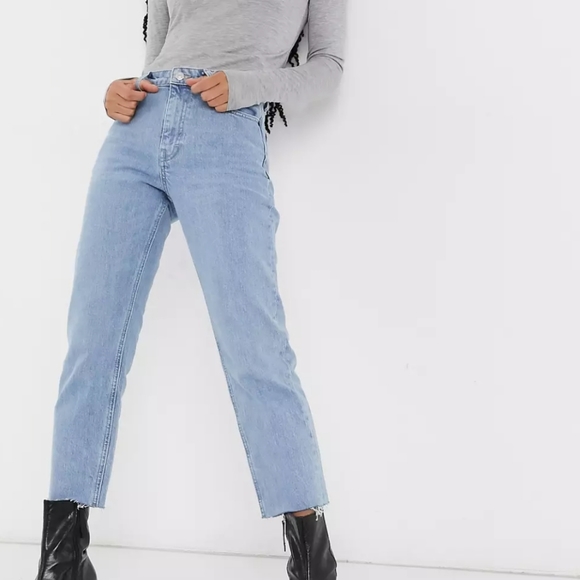 Topshop Denim - NEW Topshop Straight Leg Jeans in Bleach Wash